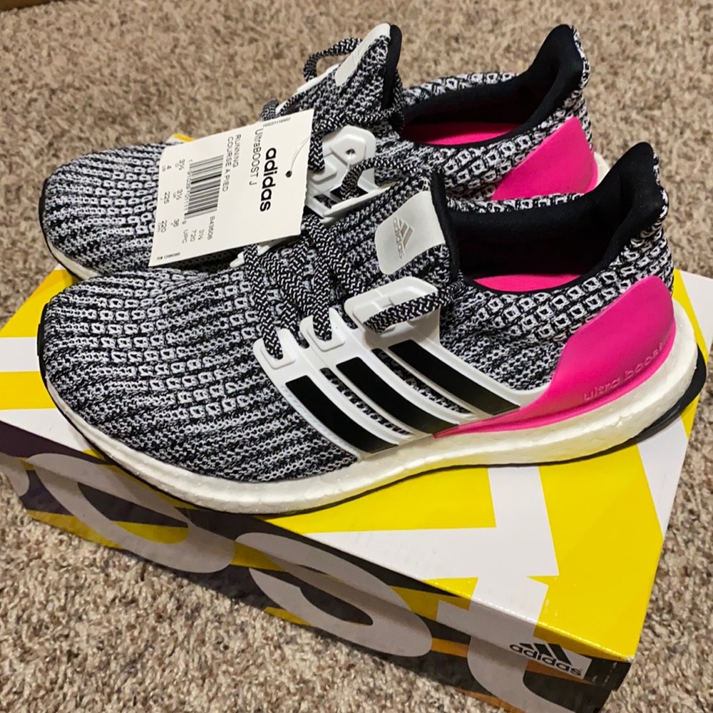 Adidas Ultraboost Youth 4.0 (White/Black/Pink)